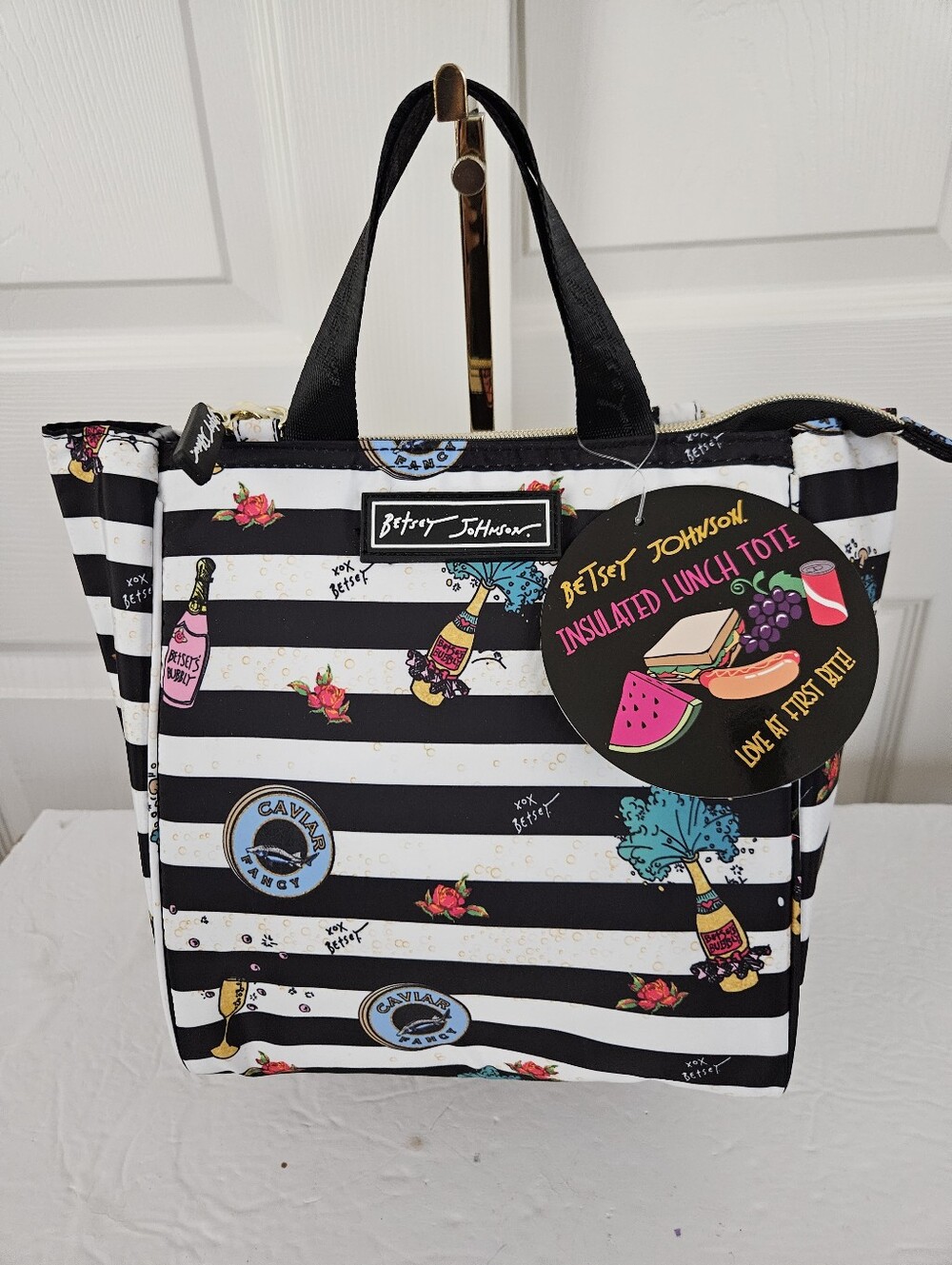 Betsey Johnson NWT Insulated Lunch Tote - Picture 2 of 4